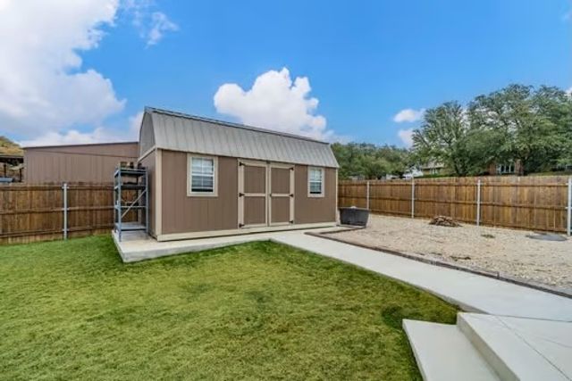 108 Bob White Avenue, Weatherford, TX 76086