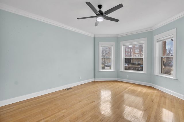 43 N Menard Avenue, Chicago, IL 60644