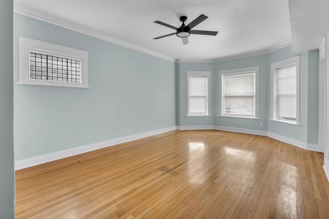 43 N Menard Avenue, Chicago, IL 60644