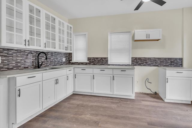 43 N Menard Avenue, Chicago, IL 60644