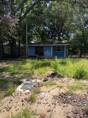 6111 Henderson Avenue, Shreveport, LA 71106