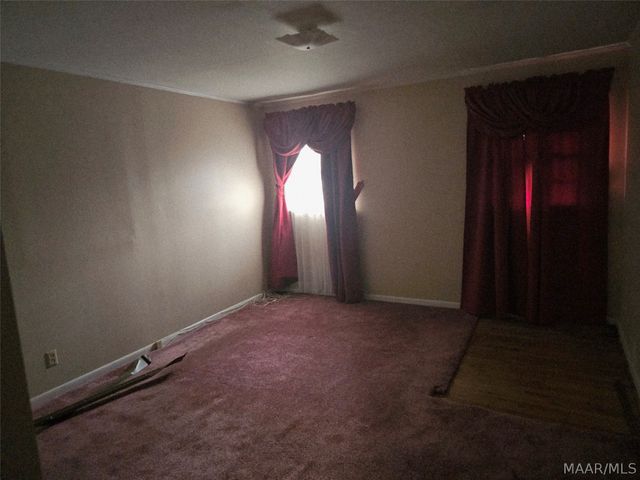 1058 PELHAM Street, Montgomery, AL 36104