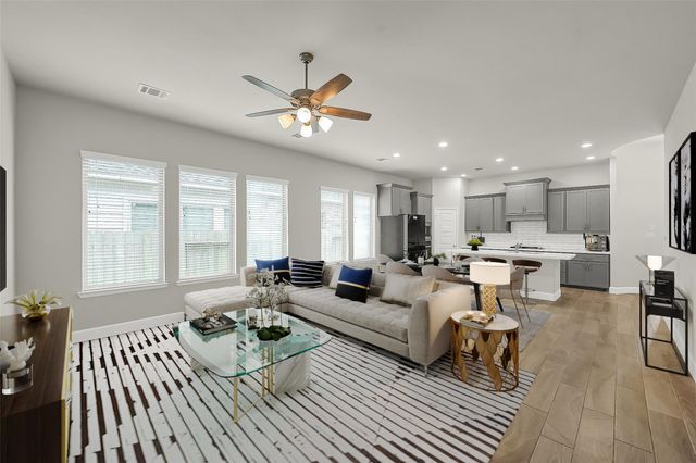 328 Rise Lane, Montgomery, TX 77316