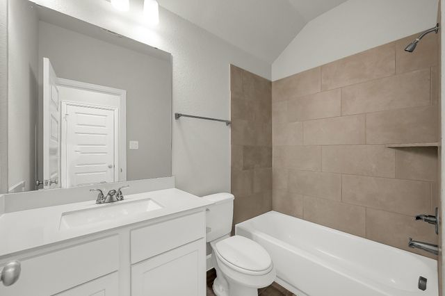 328 Rise Lane, Montgomery, TX 77316