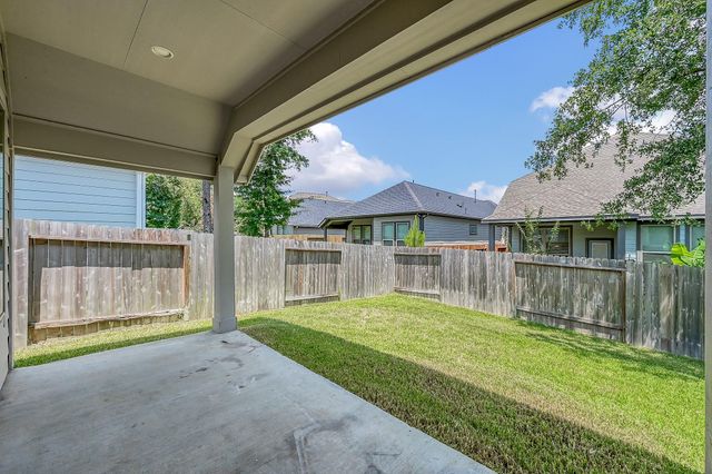 328 Rise Lane, Montgomery, TX 77316