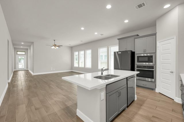 328 Rise Lane, Montgomery, TX 77316