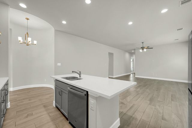 328 Rise Lane, Montgomery, TX 77316