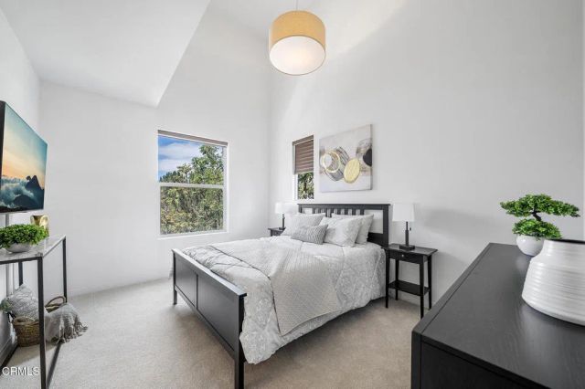 573 Rockefeller, Irvine, CA 92612