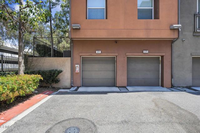 573 Rockefeller, Irvine, CA 92612