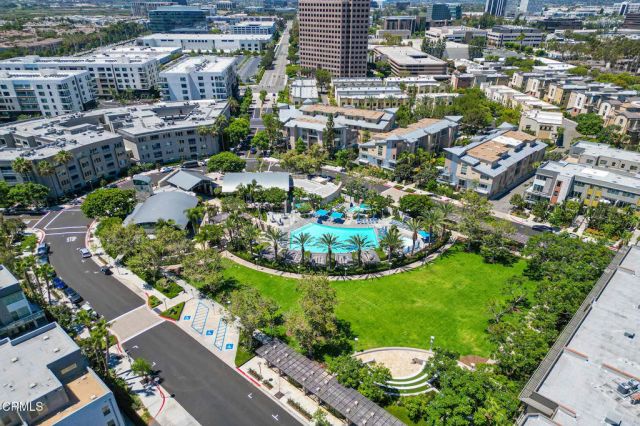 573 Rockefeller, Irvine, CA 92612