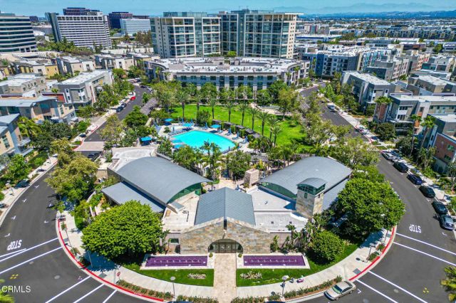573 Rockefeller, Irvine, CA 92612