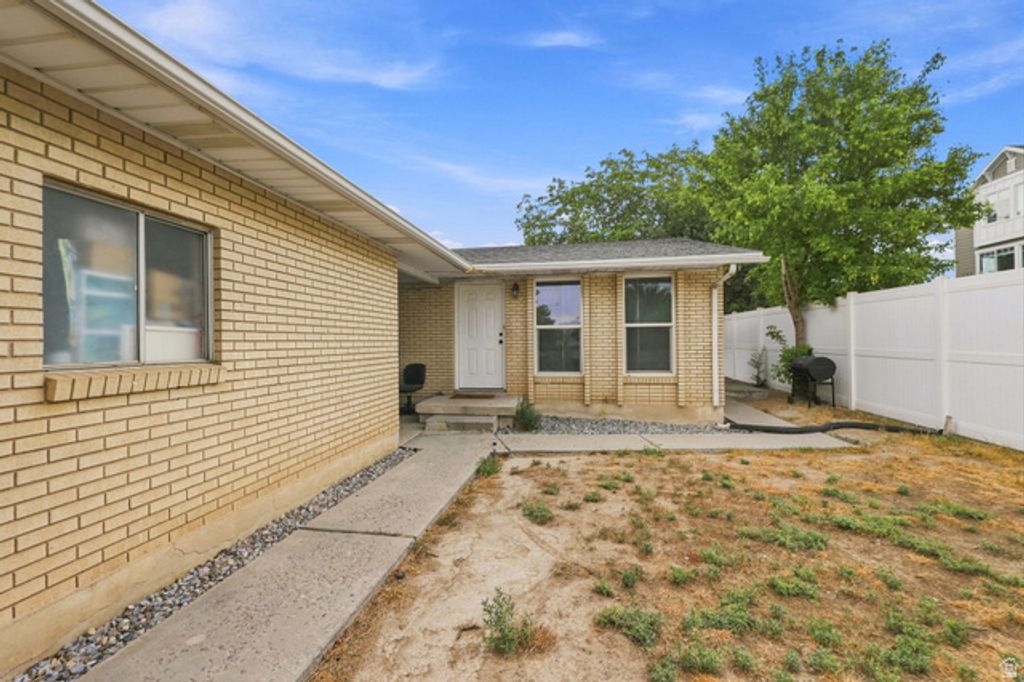 7667 S BIRCH ST, Midvale, UT 84047 — photo 3