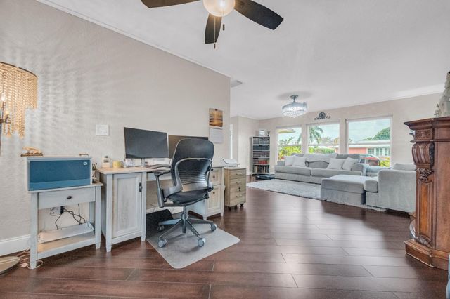 4167 Russell Street, Jupiter, FL 33469