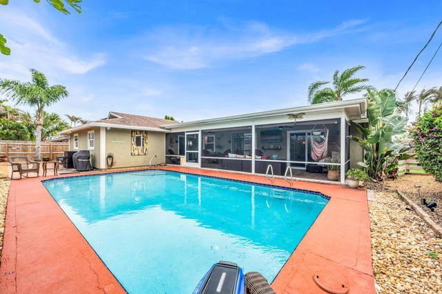 4167 Russell Street, Jupiter, FL 33469