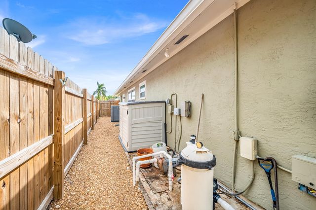 4167 Russell Street, Jupiter, FL 33469