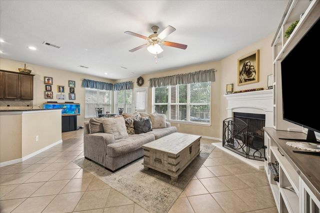 1014 Cedar Lake Court, Conroe, TX 77384