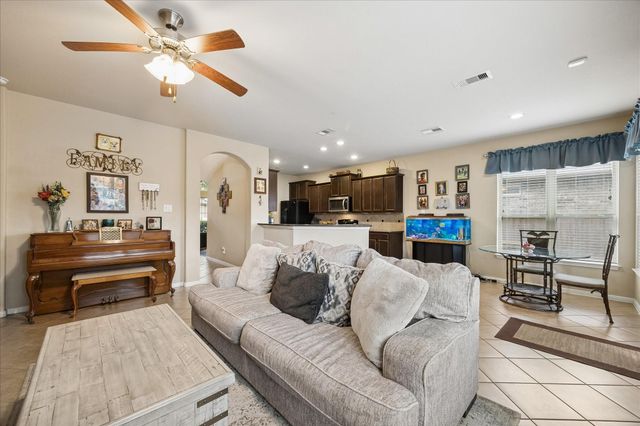 1014 Cedar Lake Court, Conroe, TX 77384