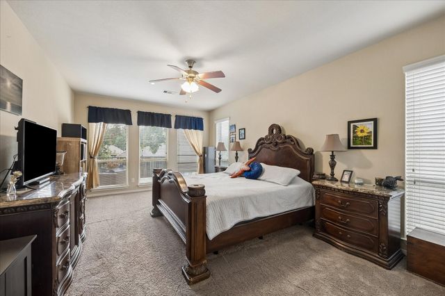 1014 Cedar Lake Court, Conroe, TX 77384