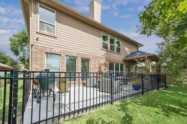 1014 Cedar Lake Court, Conroe, TX 77384