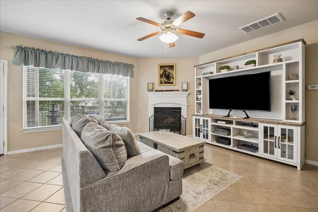 1014 Cedar Lake Court, Conroe, TX 77384