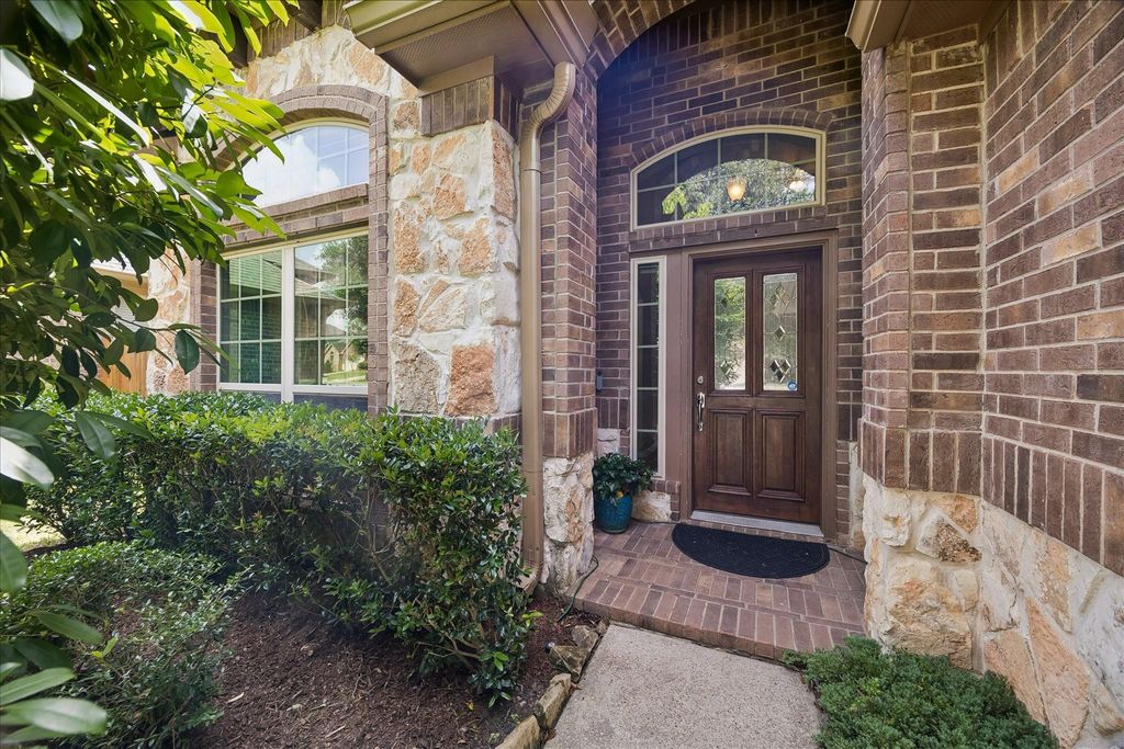 1014 Cedar Lake Court, Conroe, TX 77384
