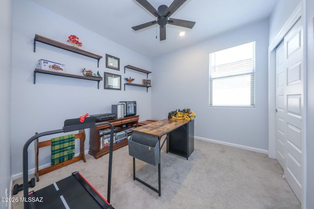 7136 W Vineridge Drive, Tucson, AZ 85757