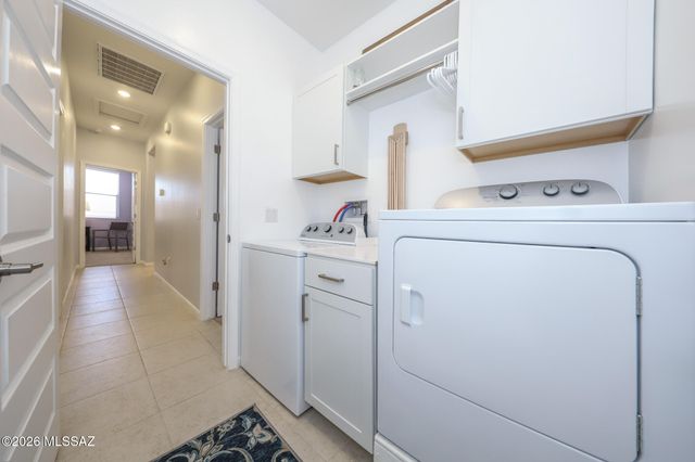 7136 W Vineridge Drive, Tucson, AZ 85757