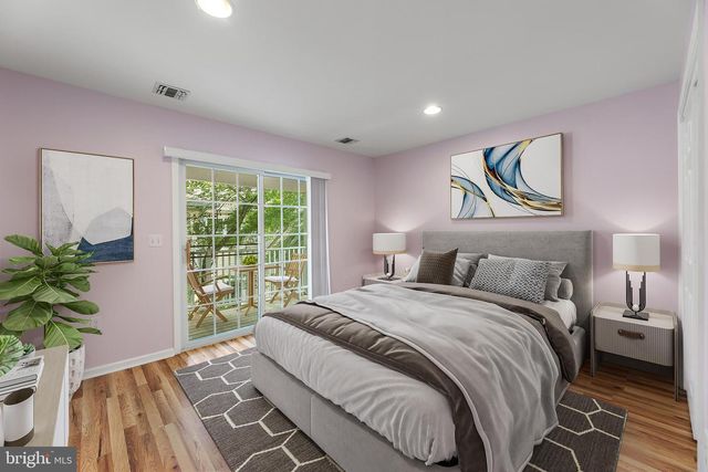 107 FOREST DR, Piscataway, NJ 08854