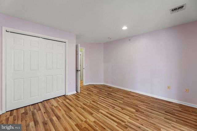 107 FOREST DR, Piscataway, NJ 08854