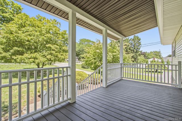 83 Smith Road, Poughkeepsie, NY 12603