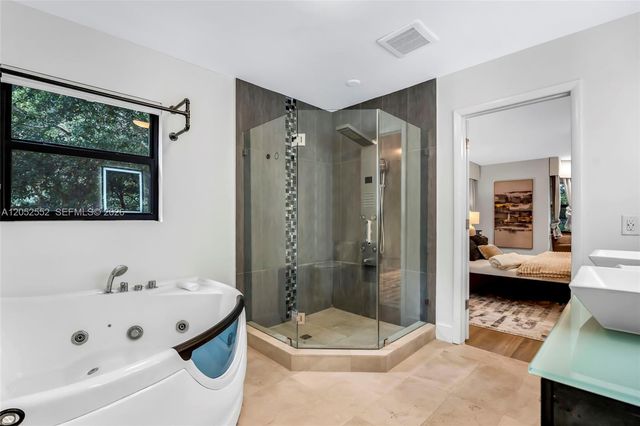 18180 SW 66th St, Southwest Ranches, FL 33331