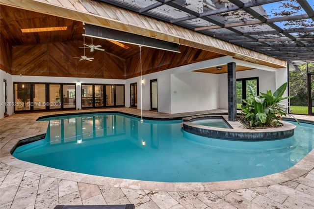 18180 SW 66th St, Southwest Ranches, FL 33331