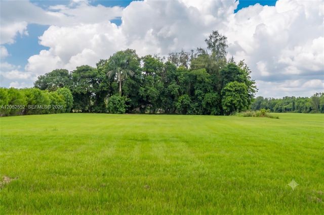 18180 SW 66th St, Southwest Ranches, FL 33331