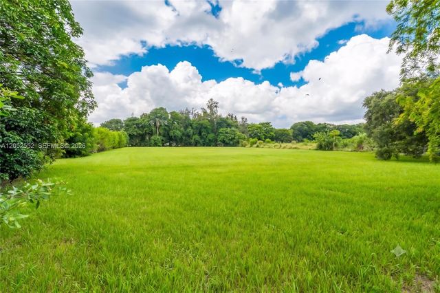 18180 SW 66th St, Southwest Ranches, FL 33331