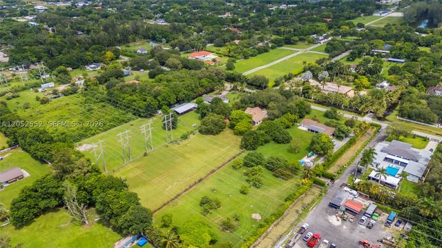 18180 SW 66th St, Southwest Ranches, FL 33331
