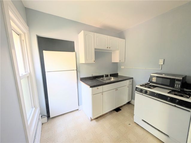 330 Lexington Avenue, Rochester, NY 14613