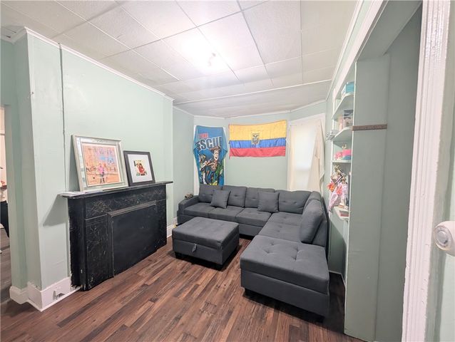 330 Lexington Avenue, Rochester, NY 14613