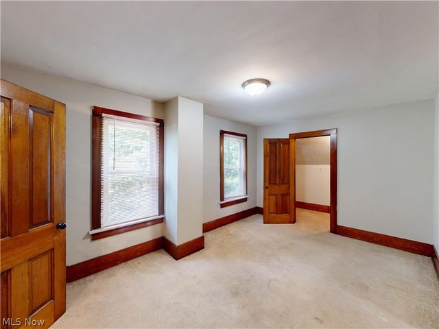 504 Sumner Street, Akron, OH 44304
