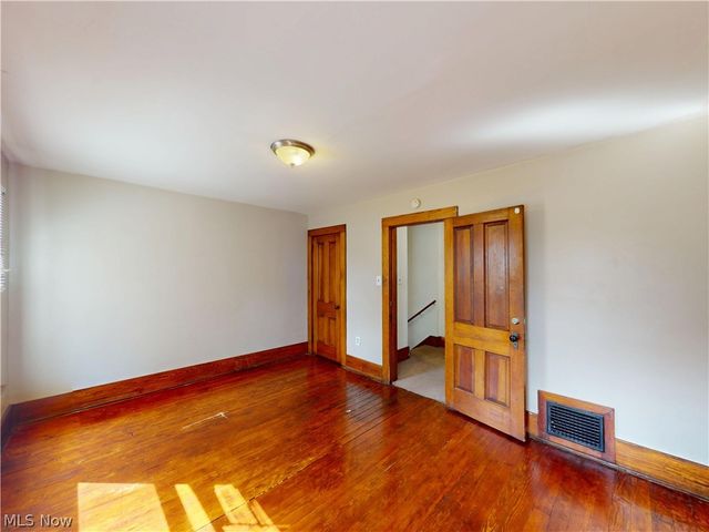504 Sumner Street, Akron, OH 44304