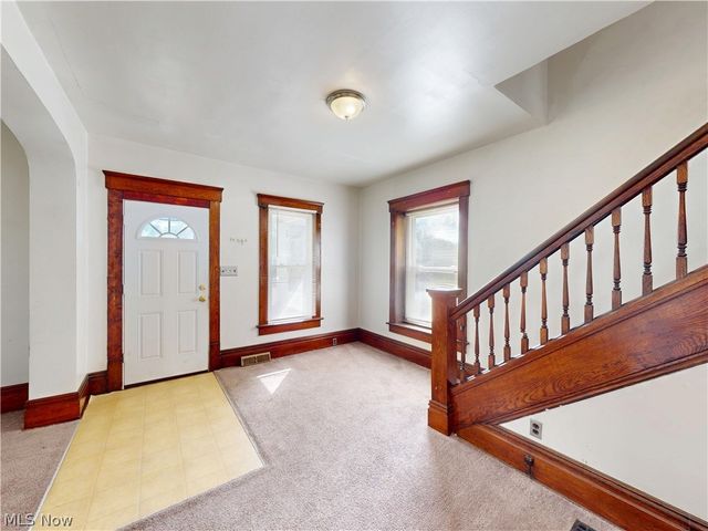 504 Sumner Street, Akron, OH 44304