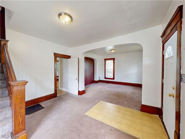 504 Sumner Street, Akron, OH 44304