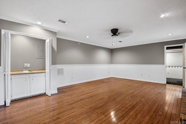 105 North Fork Drive, Sherwood, AR 72120