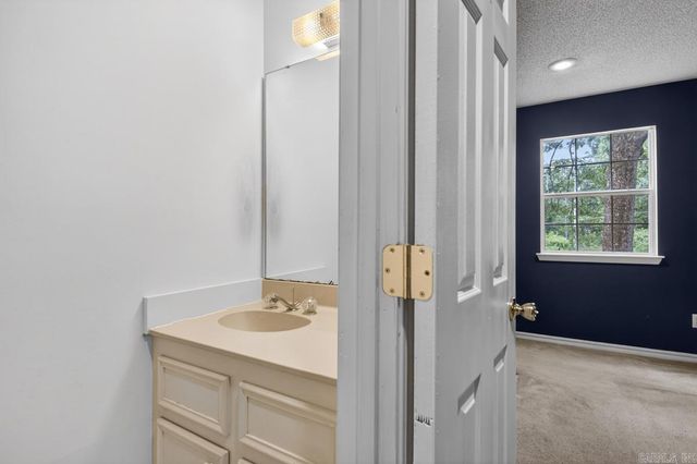 105 North Fork Drive, Sherwood, AR 72120