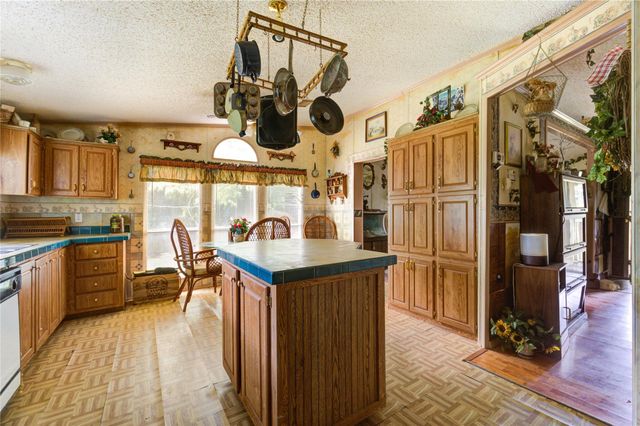 3330 Euell Road, Crosby, TX 77532