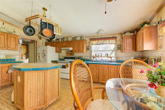 3330 Euell Road, Crosby, TX 77532