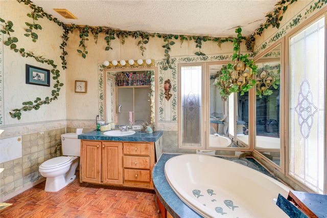 3330 Euell Road, Crosby, TX 77532