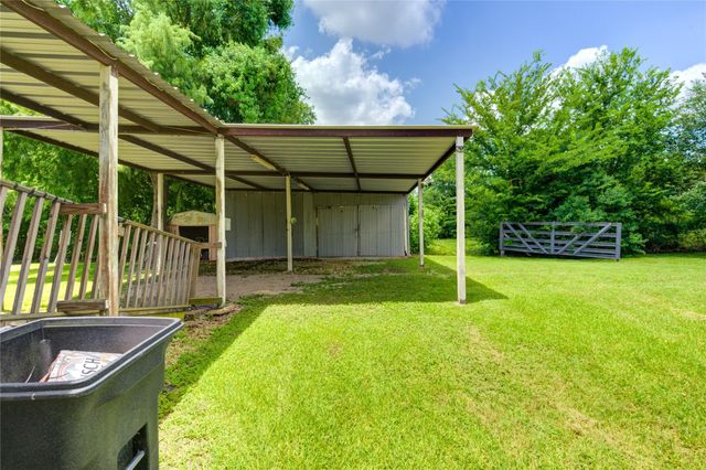 3330 Euell Road, Crosby, TX 77532