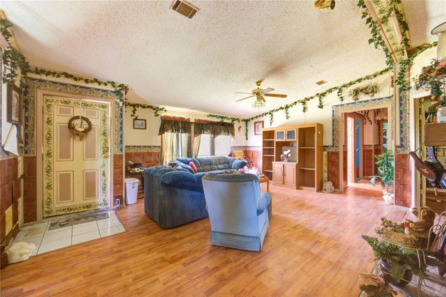 3330 Euell Road, Crosby, TX 77532