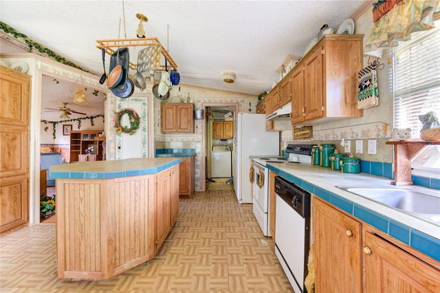 3330 Euell Road, Crosby, TX 77532