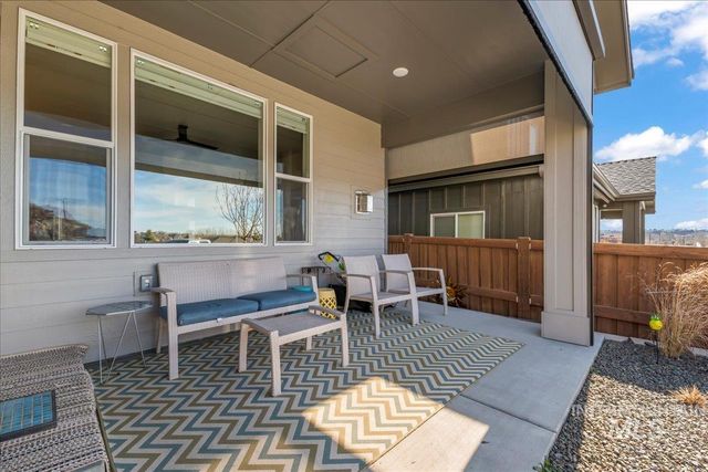 2543 S Via Privada Lane, Boise, ID 83716